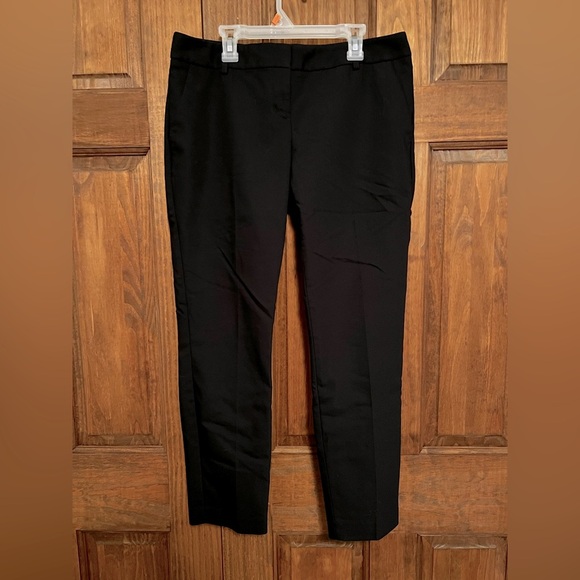 Express Women’s Black Columnist Cropped Ankle Dress Pant Size 8 Regular - Picture 1 of 8